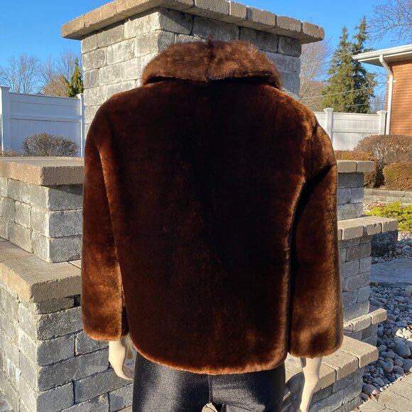 Reimand Dunkel Mouton Fur Cropped Jacket SZ 6-8 - Picture 3 of 12